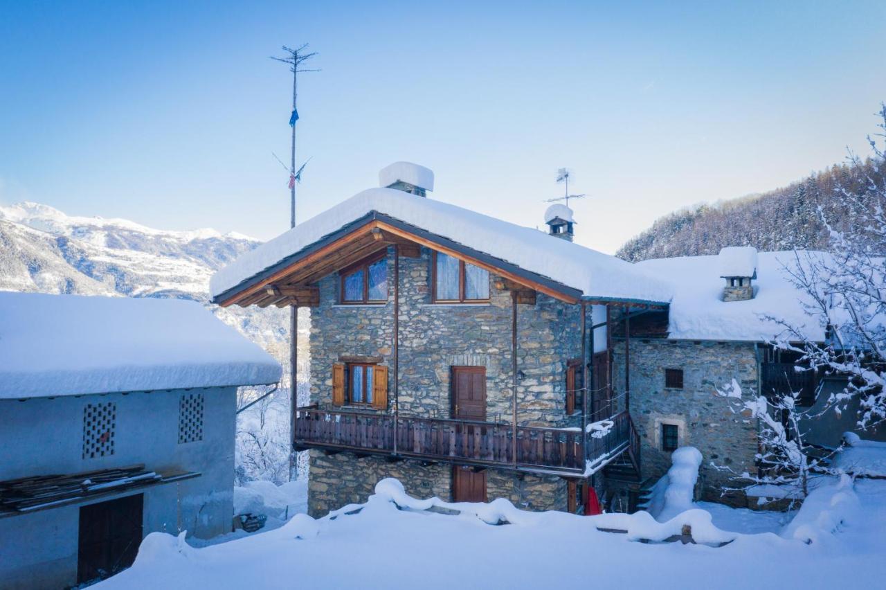 Casa Vacanze Grand-Haury Da Andrea Arvier Extérieur photo