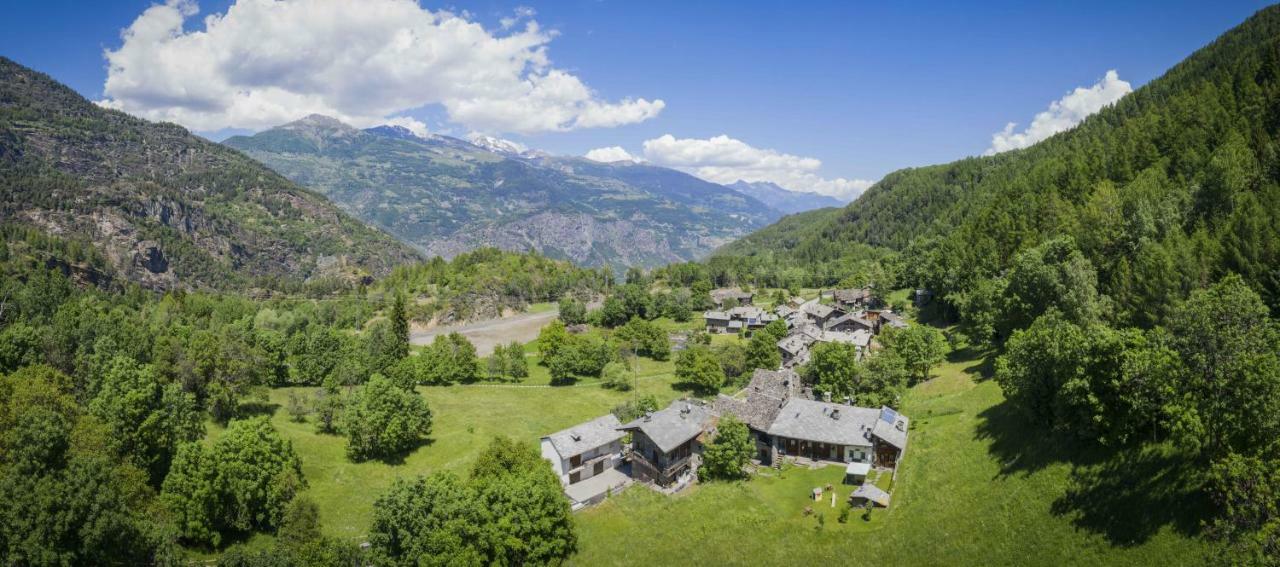 Casa Vacanze Grand-Haury Da Andrea Arvier Extérieur photo